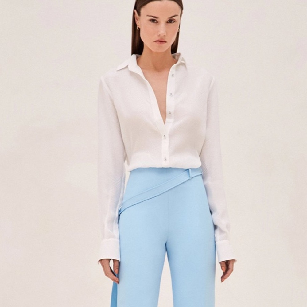 Alexis Barnett Off White Top